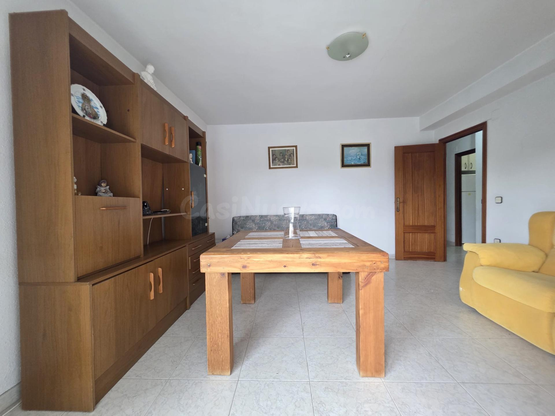 PISE DE 2 habitaciones EN ZONA CENTRO A 200M DE LA PLAYA - foto 2