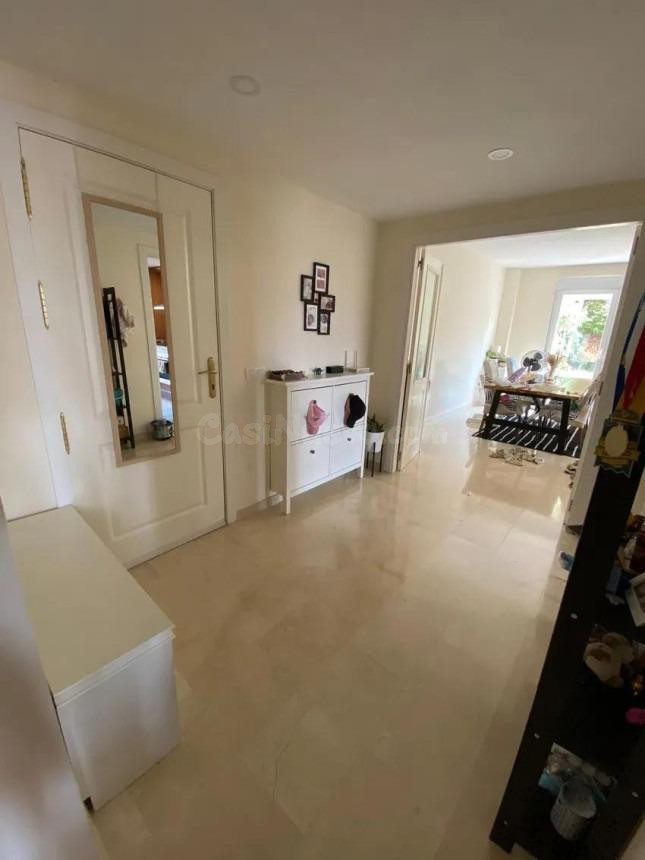 # Exclusivo Oasis Mediterráneo con Jardín Privado cerca del  - foto 5