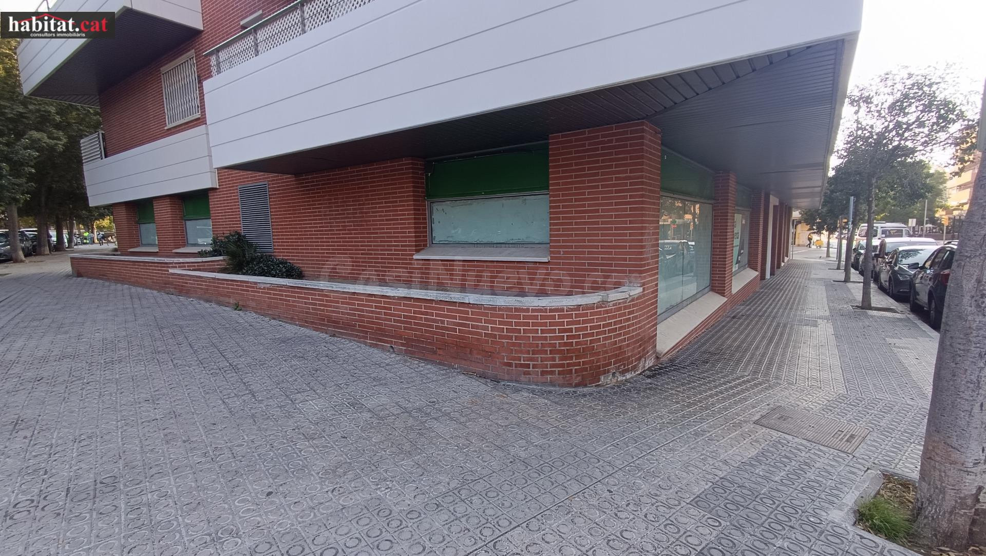 ¡¡ LOCAL EN VILANOVA I LA GELTRÚ - ZONA FÁBRICA NOVA !!