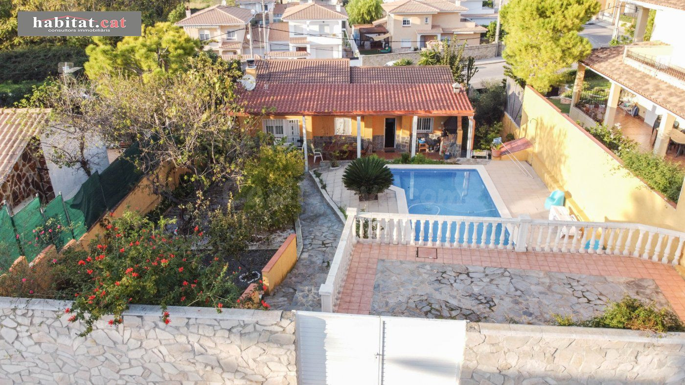 ¡¡CASA CON PISCINA EN MAS D'EN SERRA - SANT PERE DE RIBES!! - foto 3
