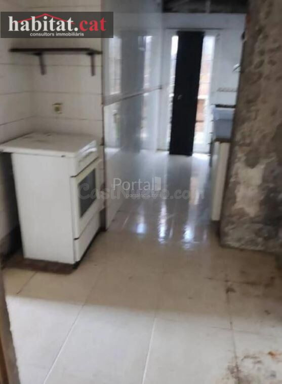 ¡¡ CASA OCUPADA EN VILANOVA -  ZONA MAS GROS !! - foto 2
