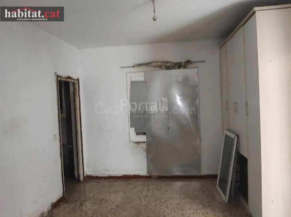 ¡¡ CASA OCUPADA EN VILANOVA -  ZONA MAS GROS !! - foto 3