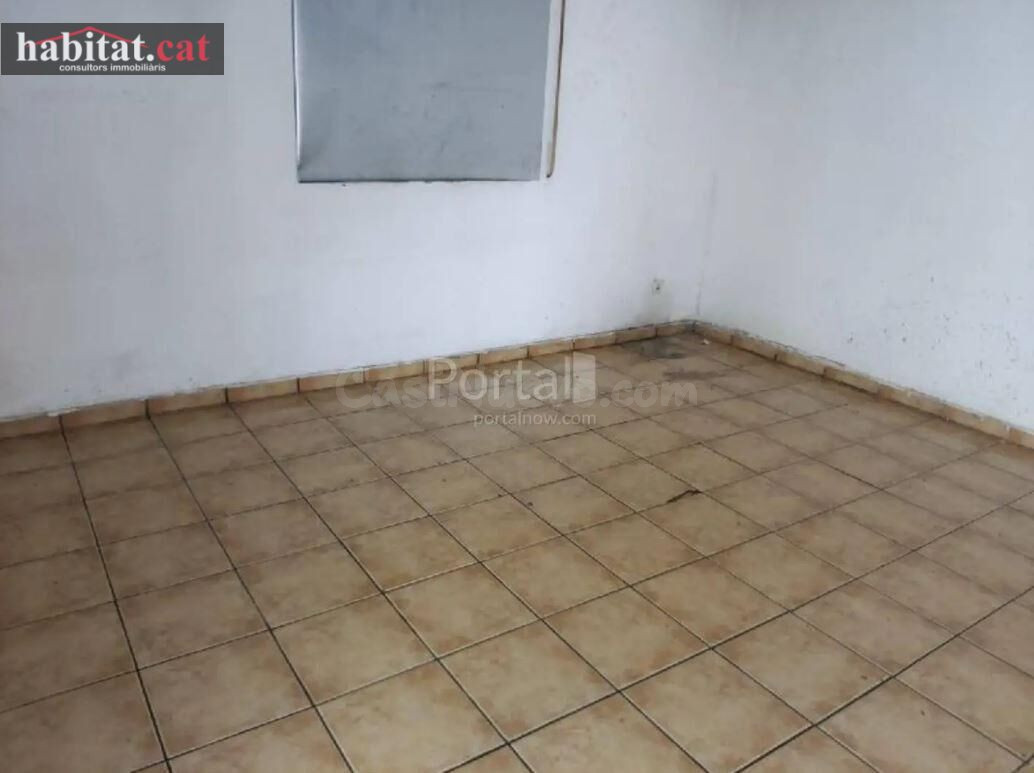 ¡¡ CASA OCUPADA EN VILANOVA -  ZONA MAS GROS !! - foto 5