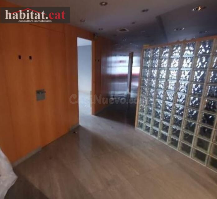 ¡¡ LOCAL COMERCIAL EN VILANOVA - MOLI DE VENT !! - foto 2