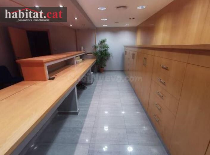 ¡¡ LOCAL COMERCIAL EN VILANOVA - MOLI DE VENT !! - foto 3
