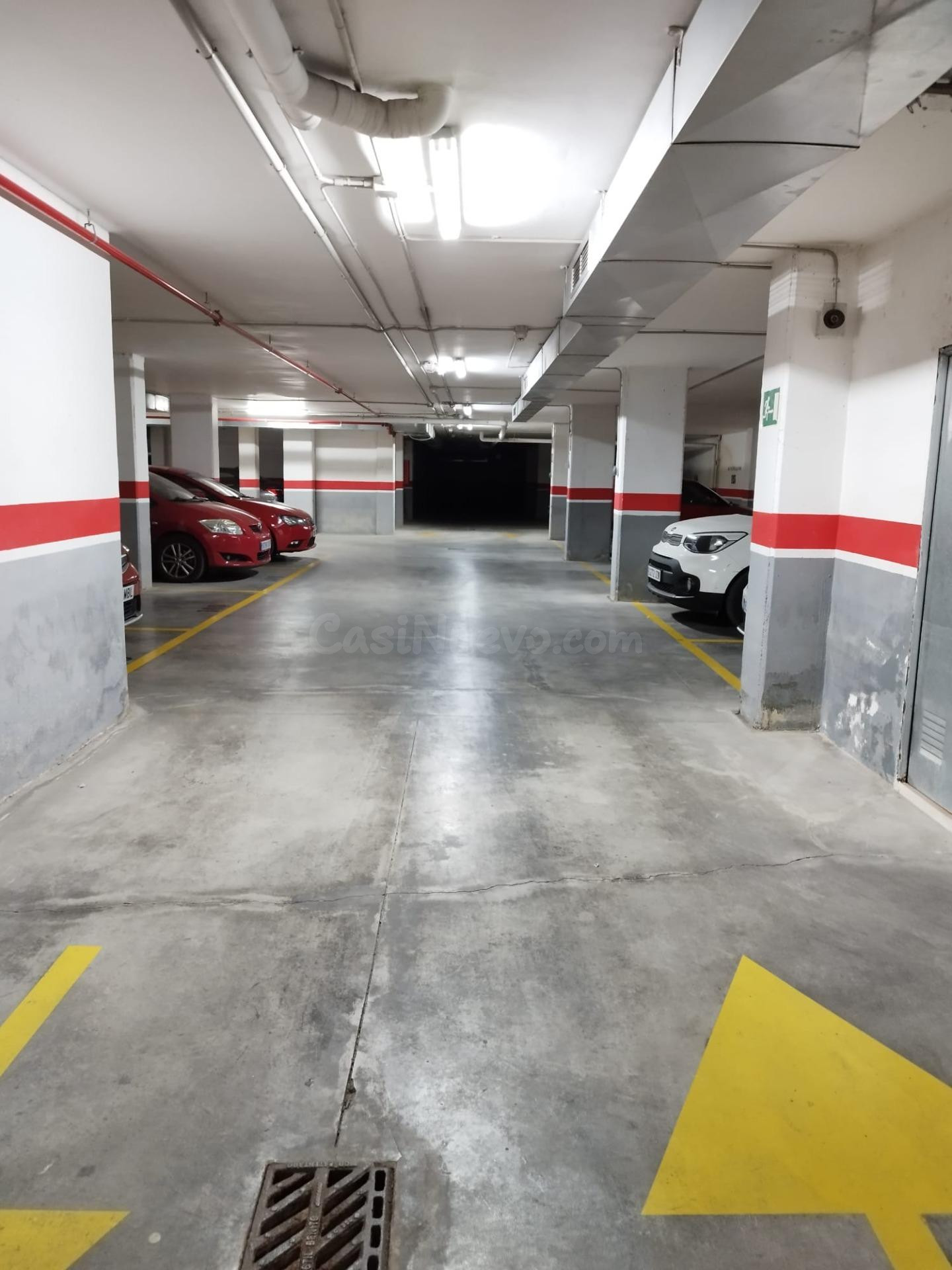 GARAJE EN ALQUILER JUNTO AL SEF - foto 4