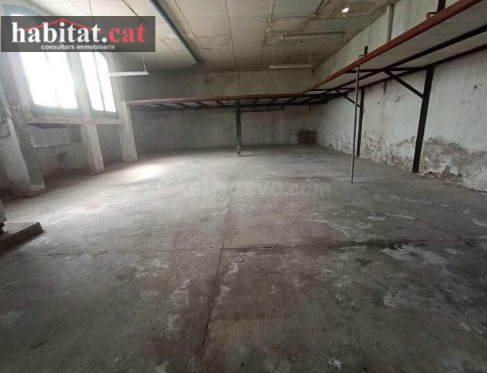 ¡¡  LOCAL COMERCIAL EN VILANOVA I LA GELTRÚ - ZONA BAIX A MA - foto 4