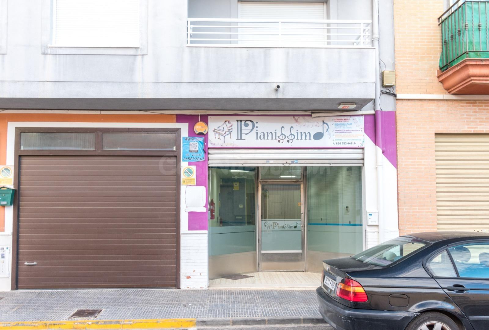Local comercial reformado en Almoradi - foto 3