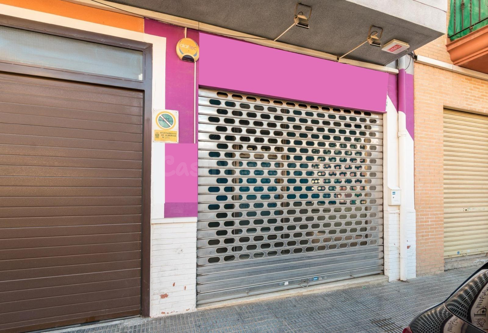 Local comercial reformado en Almoradi - foto 4