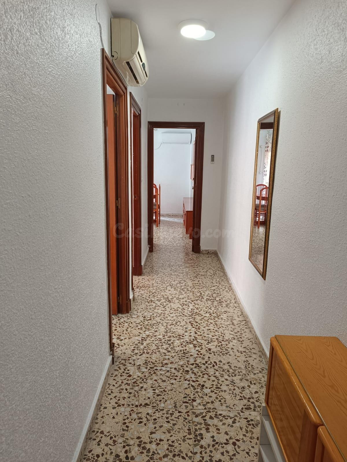Se alquila gran piso en el centro de Murcia para Estudiantes - foto 5