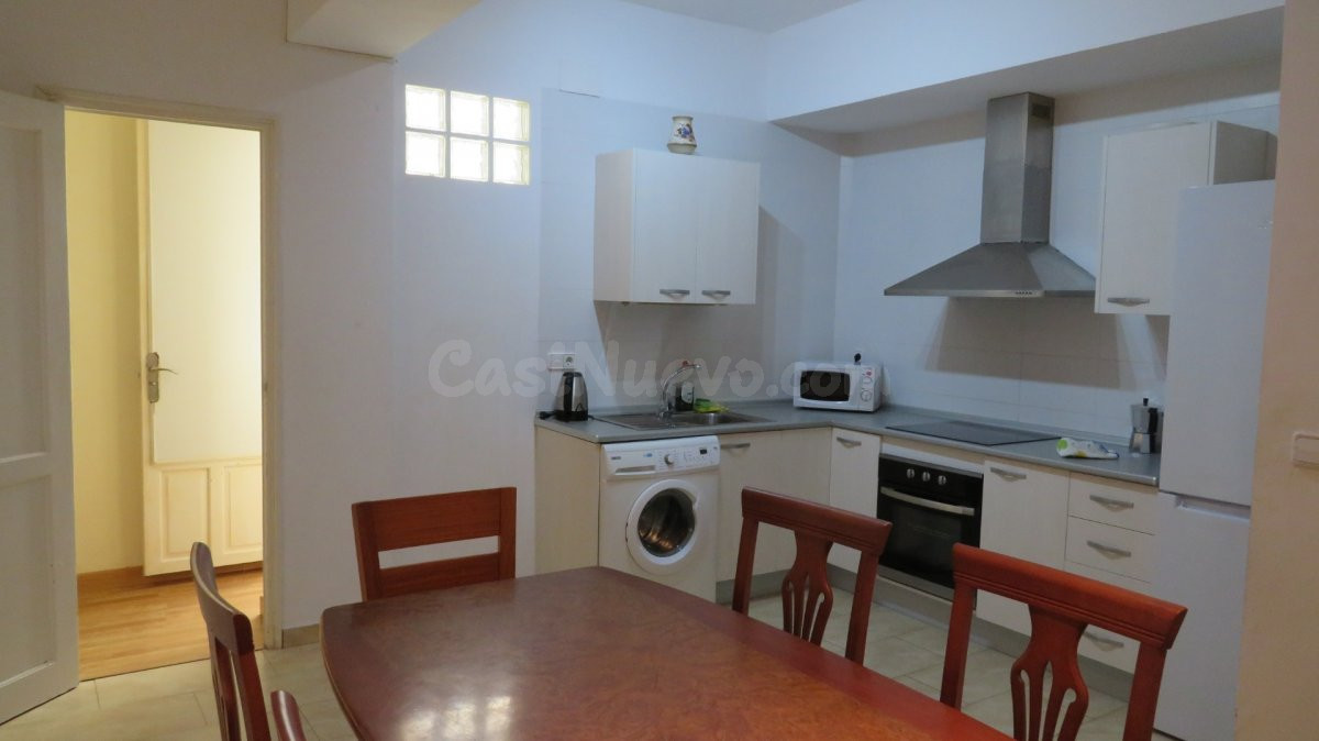 PISO AMPLIO Y LUMINOSO - 5 habitaciones - ALICANTE CENTRO - 