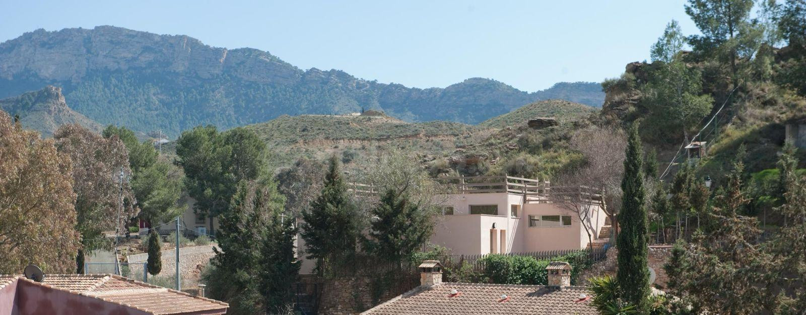 Casa con parcela en Zona de El Garruchal - foto 2