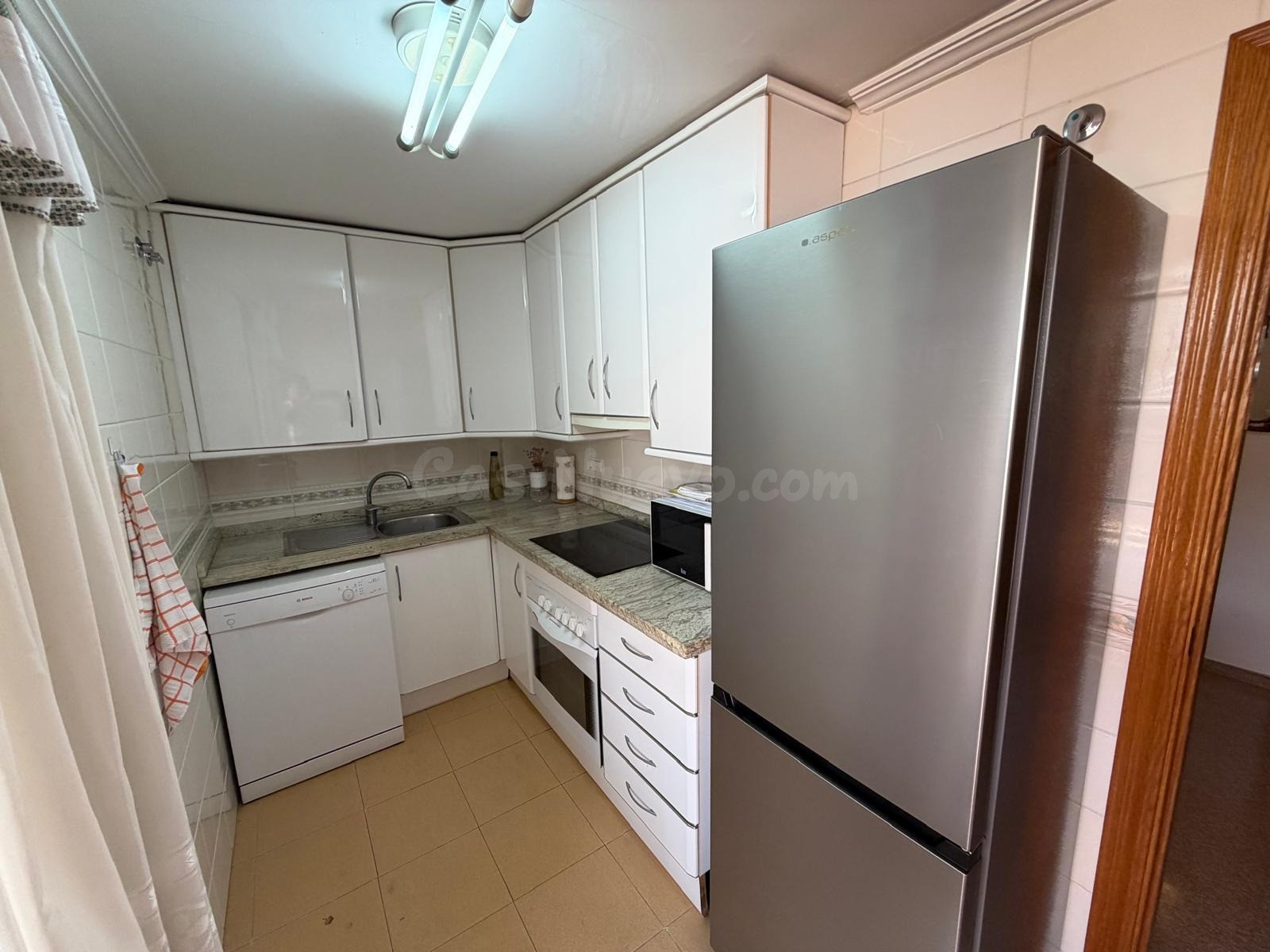 VENTA ÁTICO -3 dormitorios + 2 baños - Altozano - foto 5