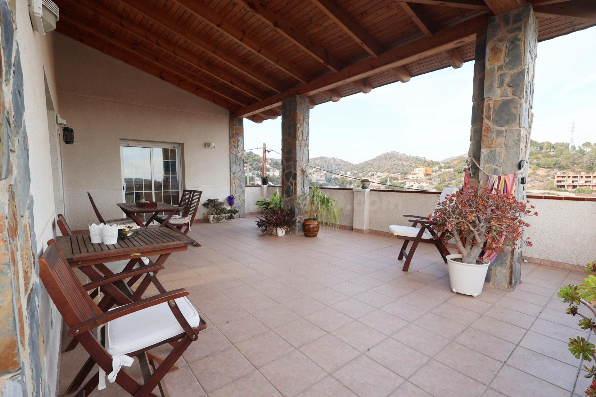 Casa 4 habitaciones 317m² en venta - Mas Trader I - foto 3