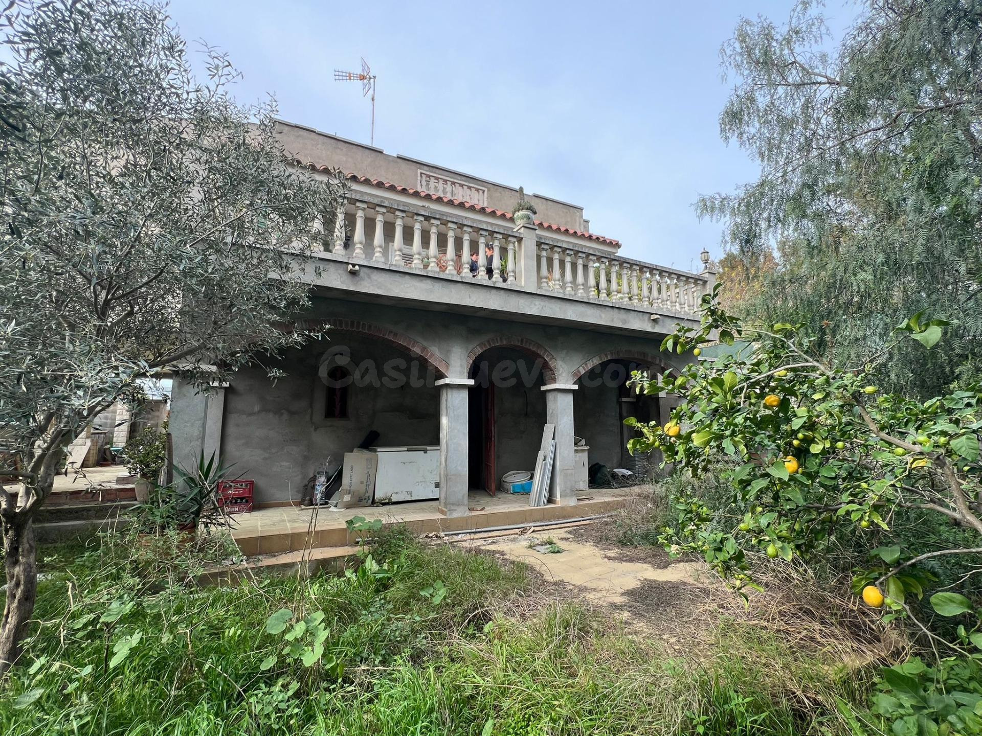 ¡¡CASA RÚSTICA UNIFAMILIAR EN VILANOVA I LA GELTRÚ - ZONA PI - foto 3