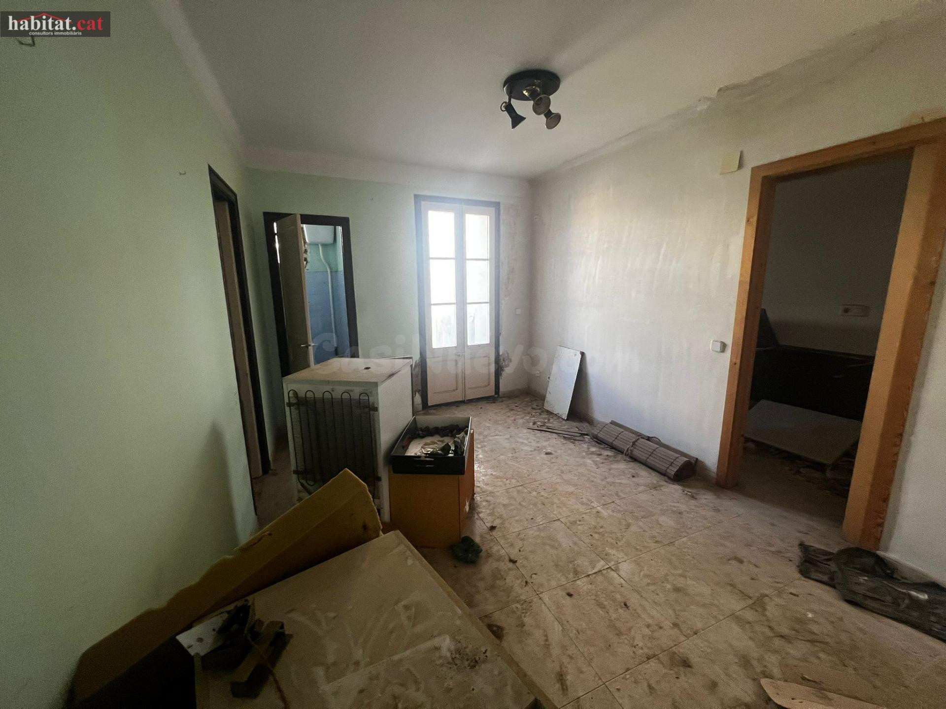 CASA A REHABILITAR - SANT QUINTÍ DE MEDIONA CENTRO - foto 4