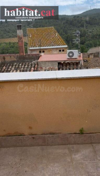 DUPLEX CON PARKING EN TORRELLES DE FOIX - foto 5