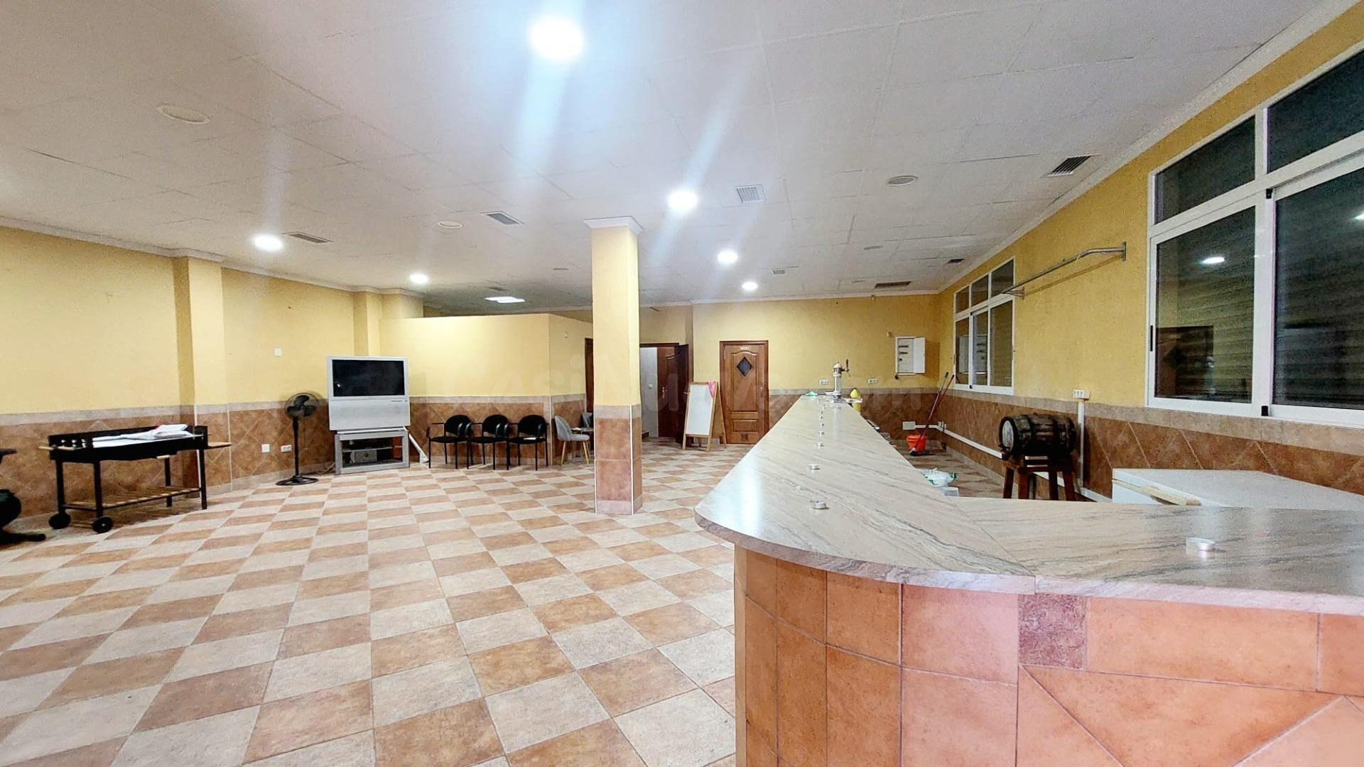 Local comercial en LOS RAMOS - foto 2