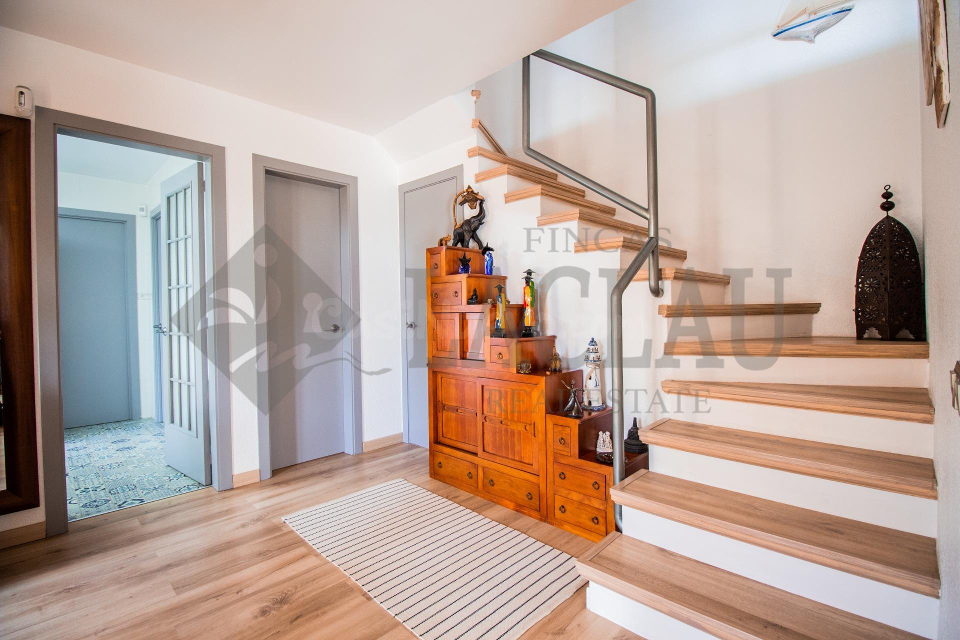 Preciosa casa adosada con bonito jardín en Pacs, exclusiva z - foto 5