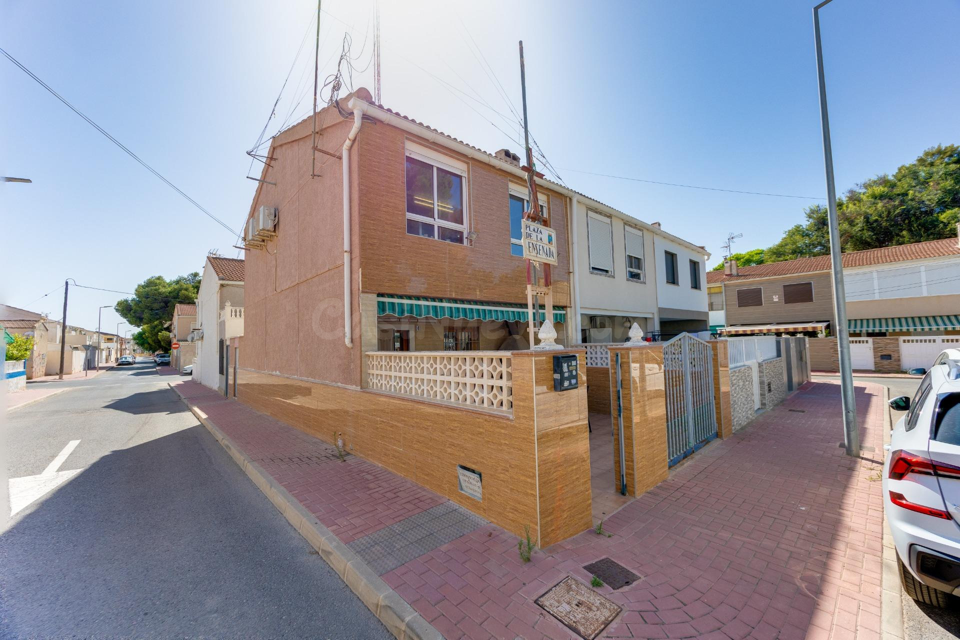 Chalet adosado en San Roque, Torrevieja