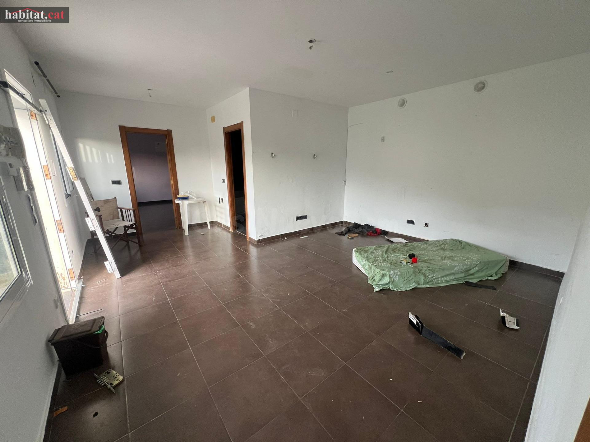 CASA EN UNA GRAN PARCELA - MAS TRADER, CUBELLES - foto 3