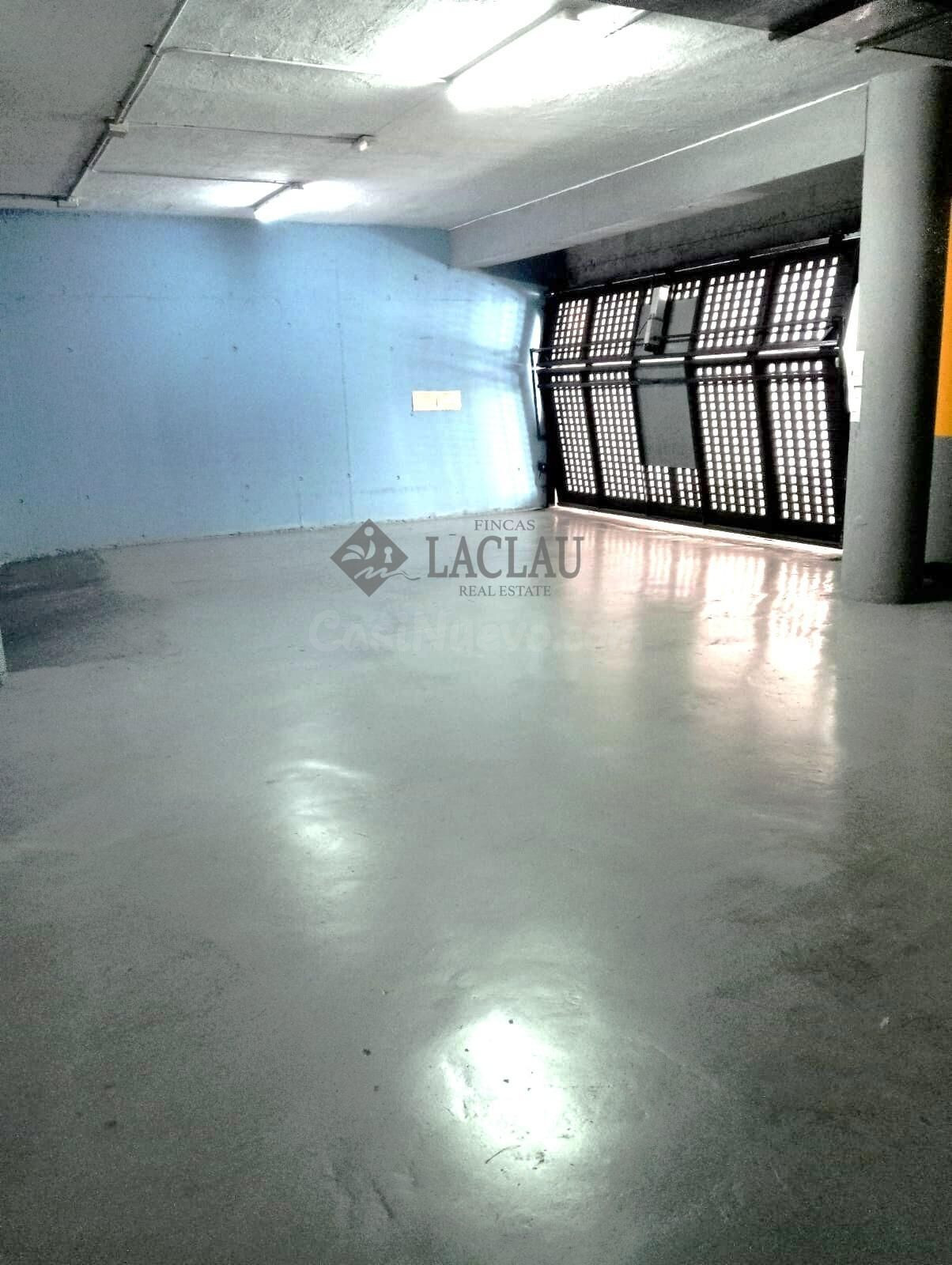 Venta plaza de parking zona la Plana Sitges - foto 2