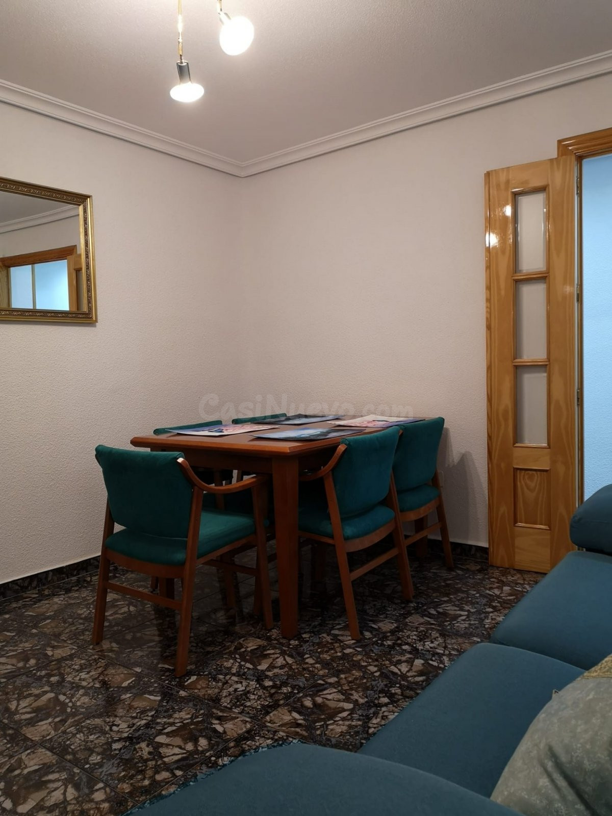 PISO EN ALQUILER PARA ESTUDIANTES O TRABAJADORES ZONA SANTA  - foto 4