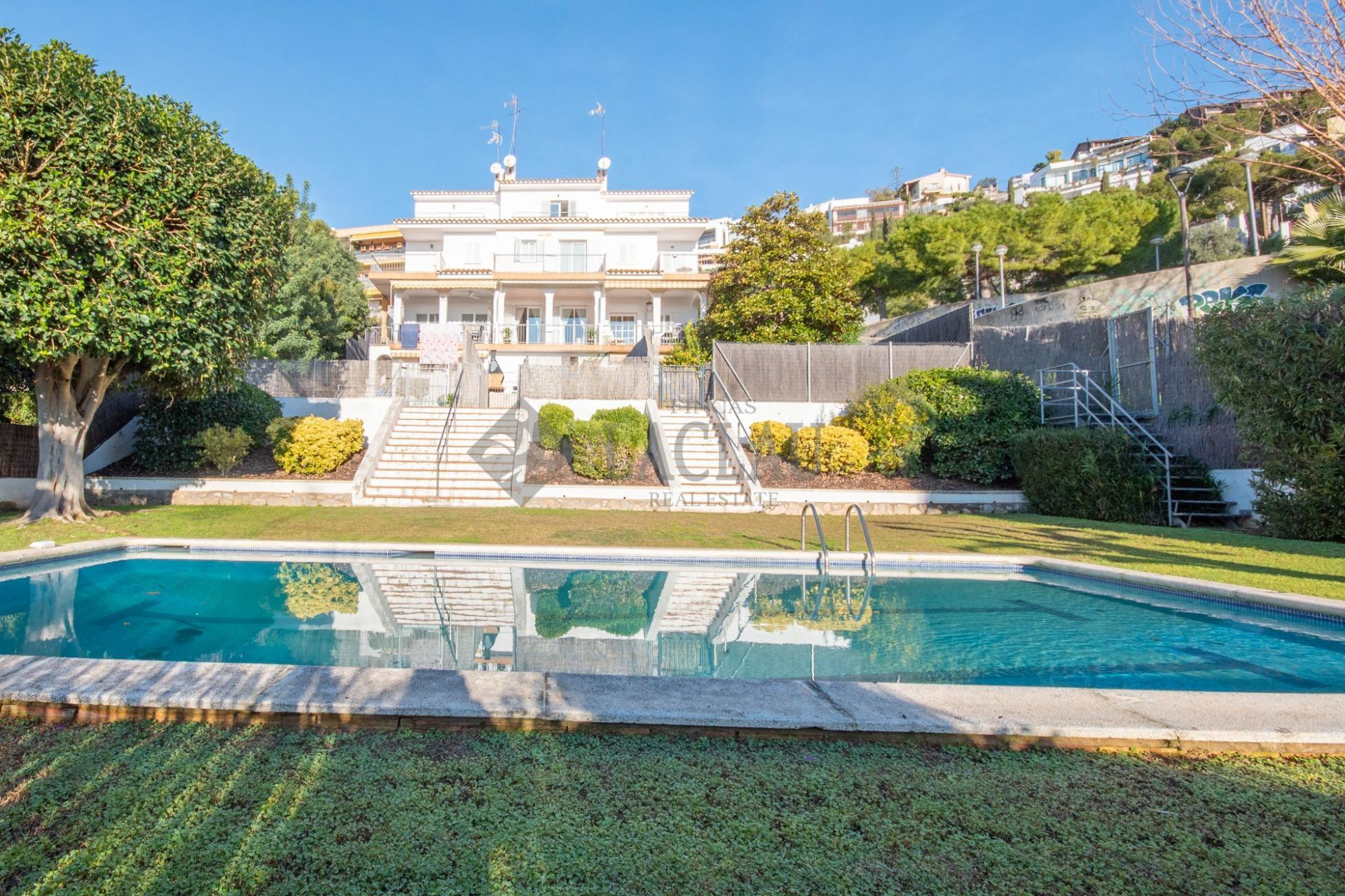 Casa pareada en Levantina con magnificas vistas al mar y a S - foto 3