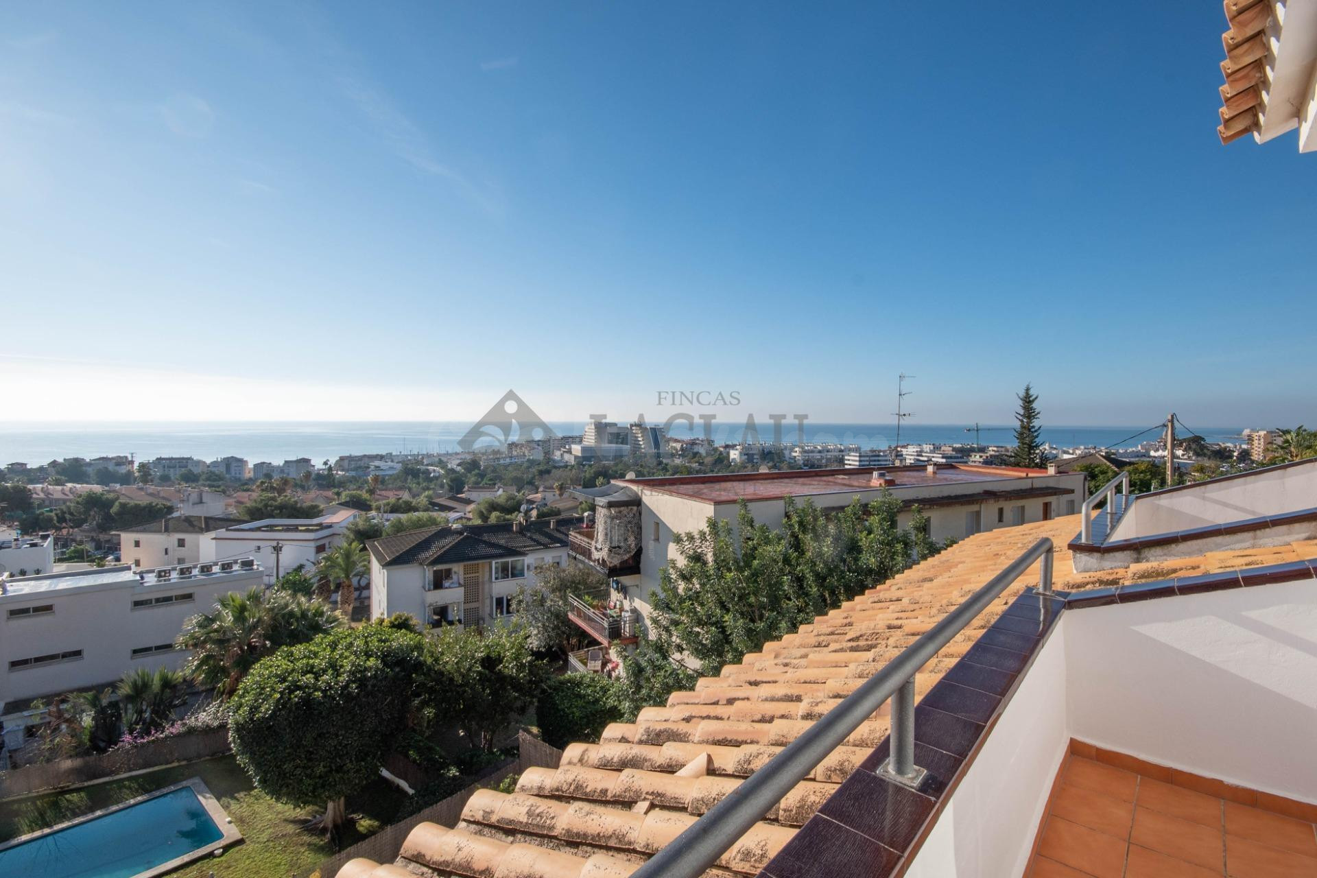 Casa pareada en Levantina con magnificas vistas al mar y a S - foto 5