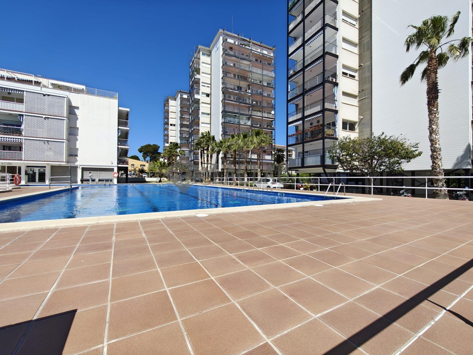 Piso con vistas únicas Sitges - foto 2
