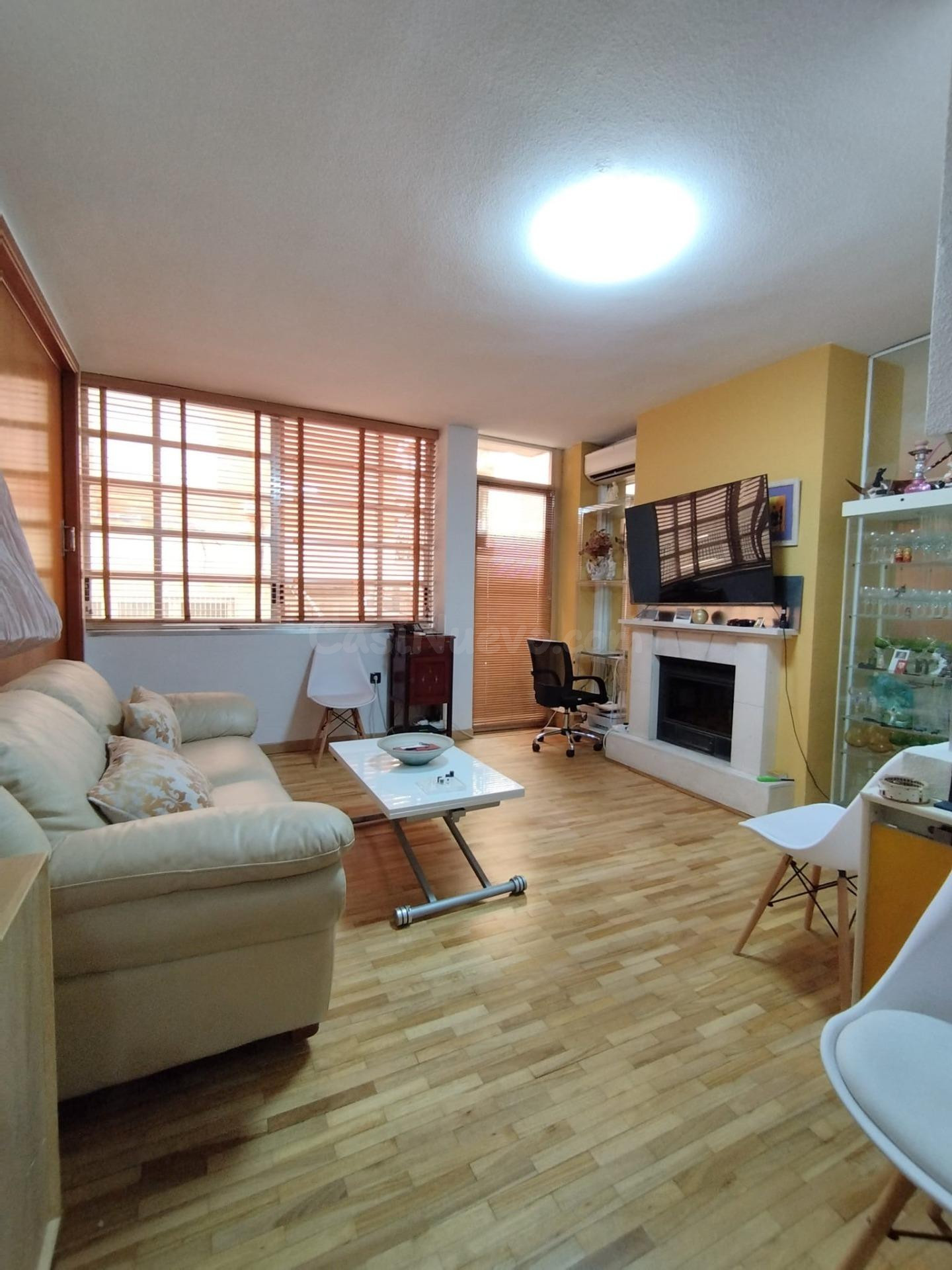 APARTAMENTO JUNTO CINE REX