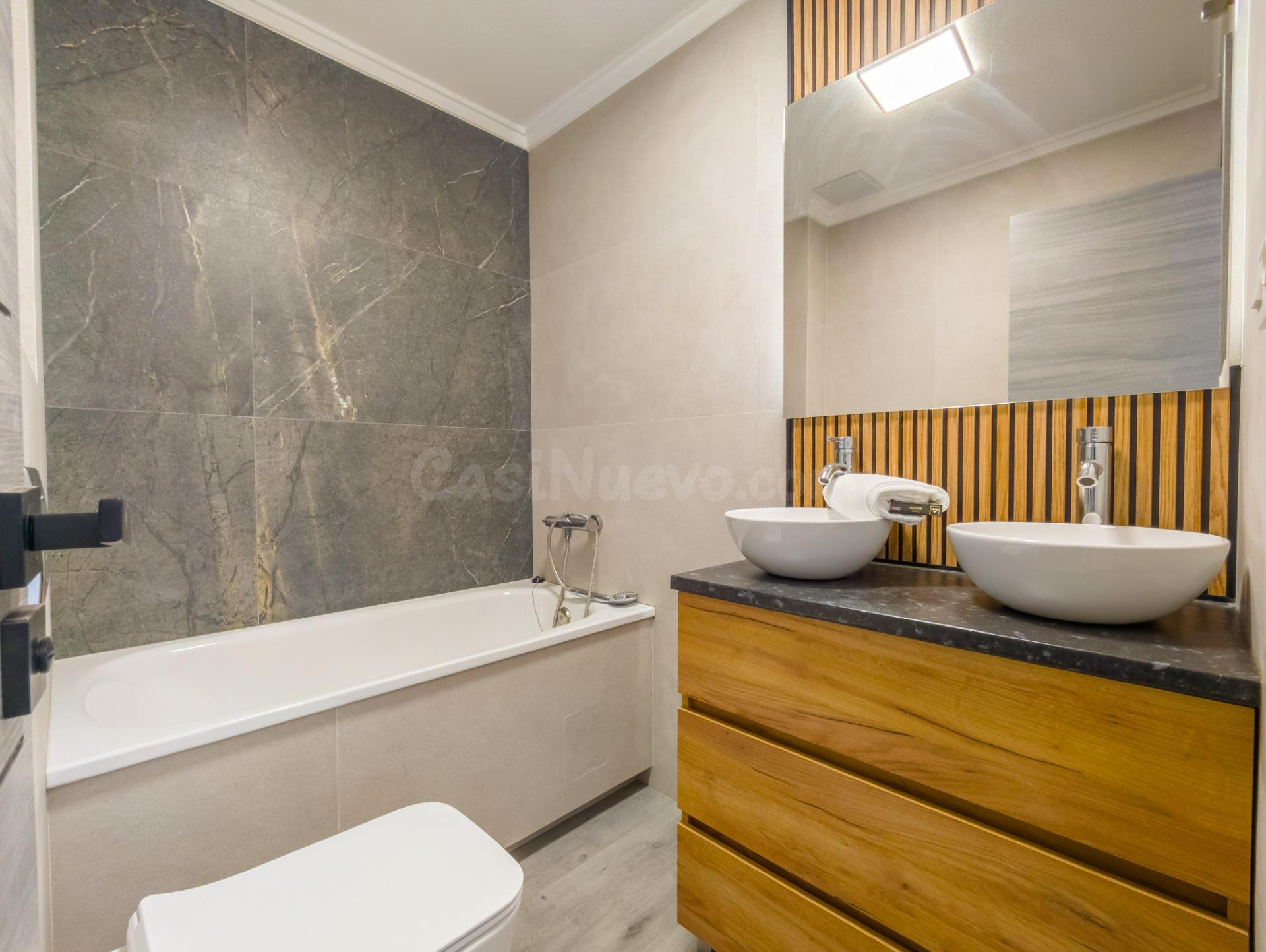 Apartamento reformado de 3 dormitorios 2  baños con vistas d - foto 5
