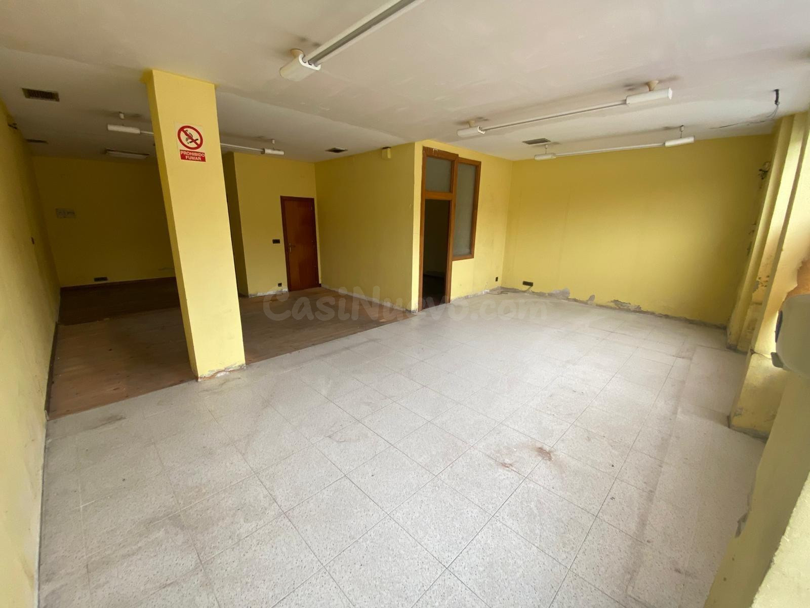 Local comercial en Santoña