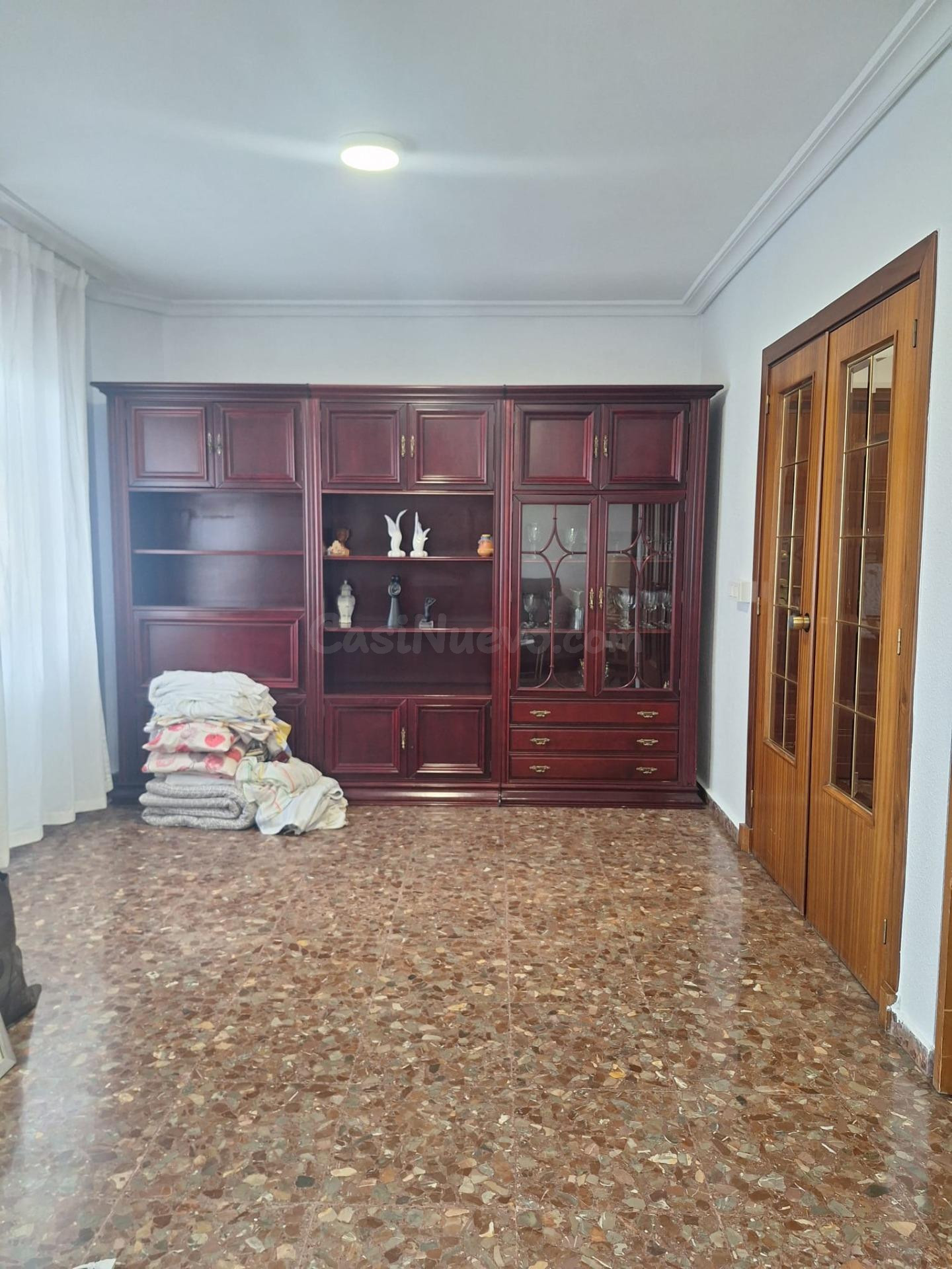 Alquiler de piso en Juan XXIII junto a tranvía - foto 5