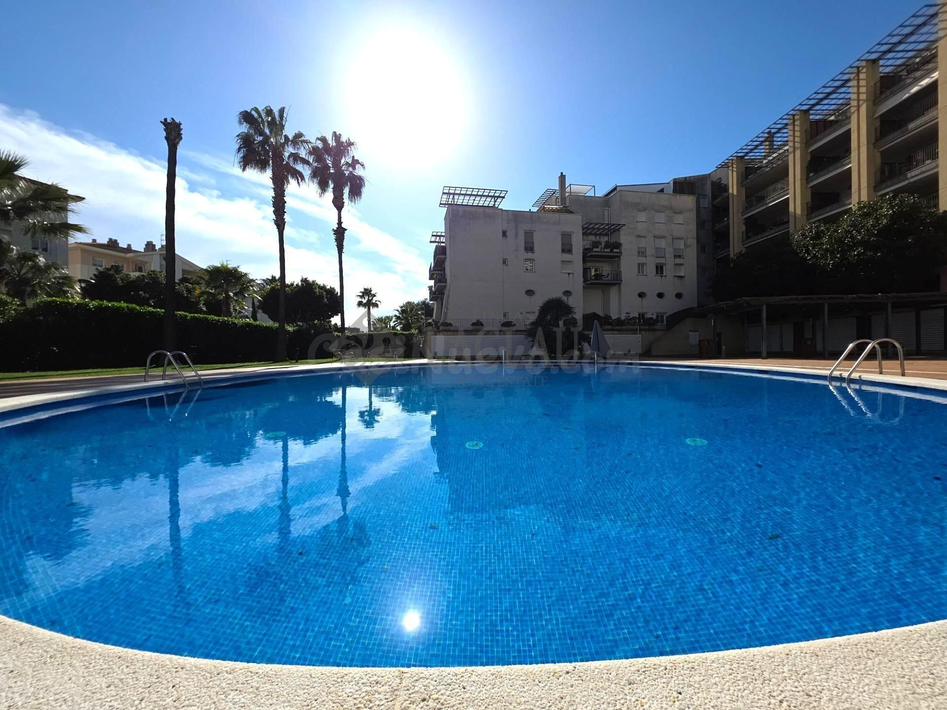 Gran piso en zona exclusiva Sitges - foto 2