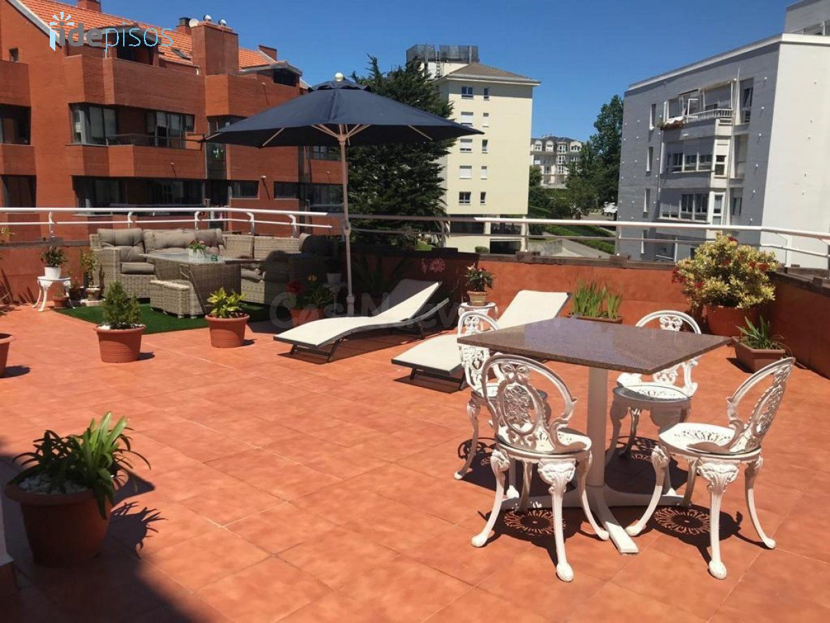 Alquiler temporada piso con 100 m de terraza en segunda play