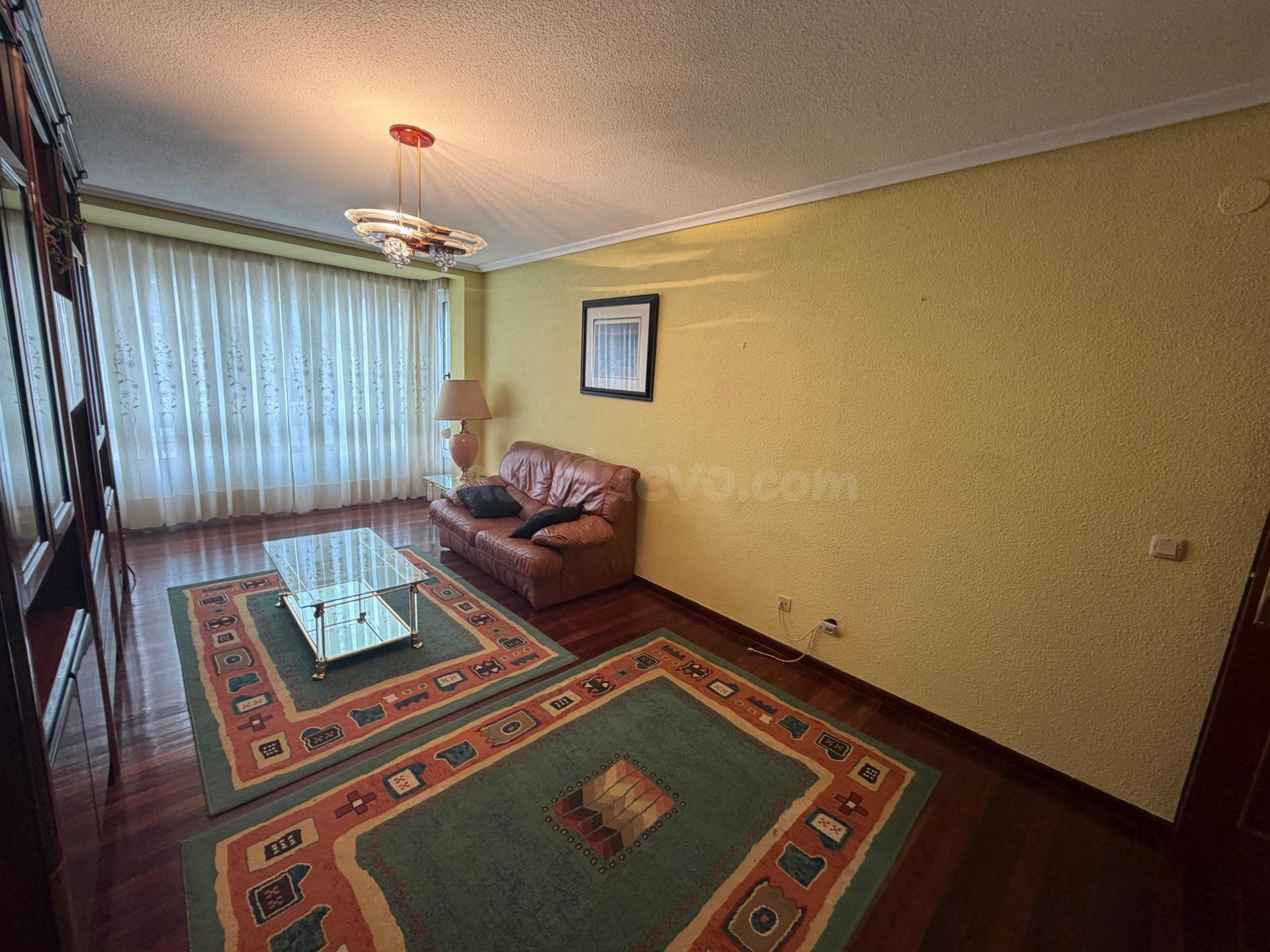 Exclusivo piso en el centro de Santoña - foto 3
