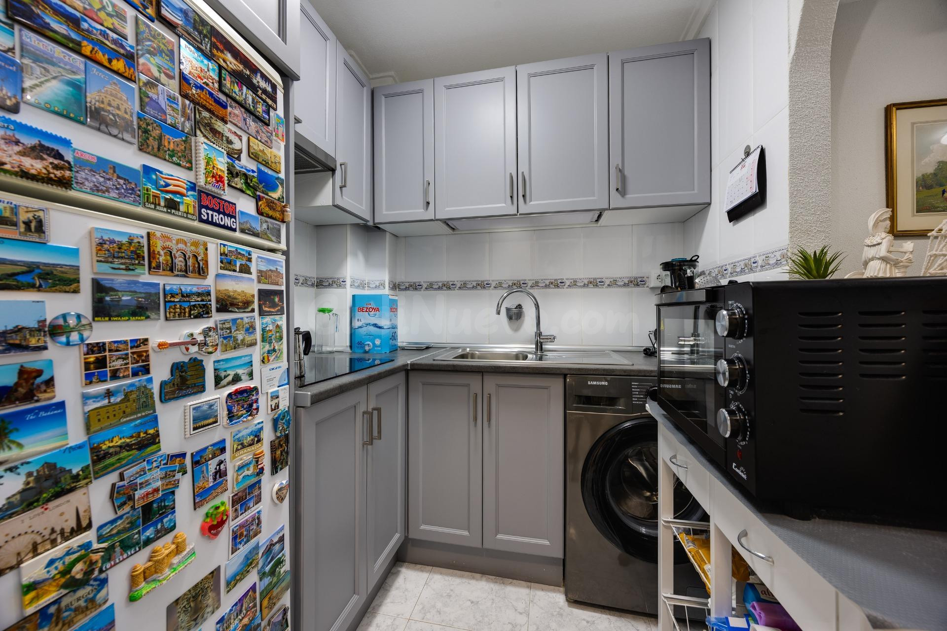 Apartamento reformado de un dormitorio en la Playa de los Lo - foto 2