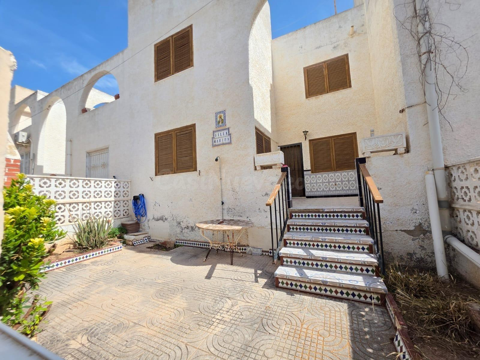 Dúplex en Calas Blancas, Torrevieja, a 750 metros del mar - foto 5