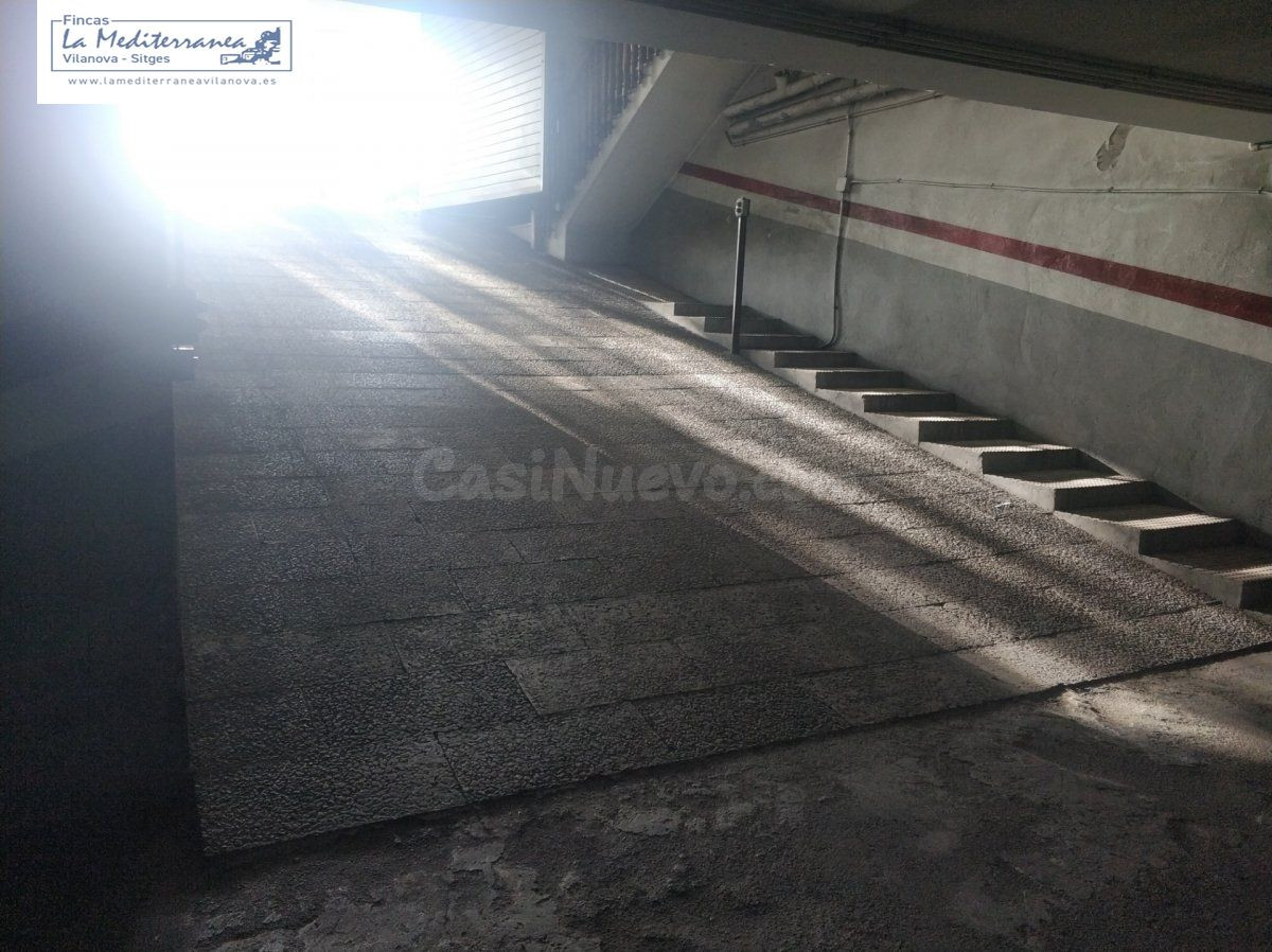 Parking amplio