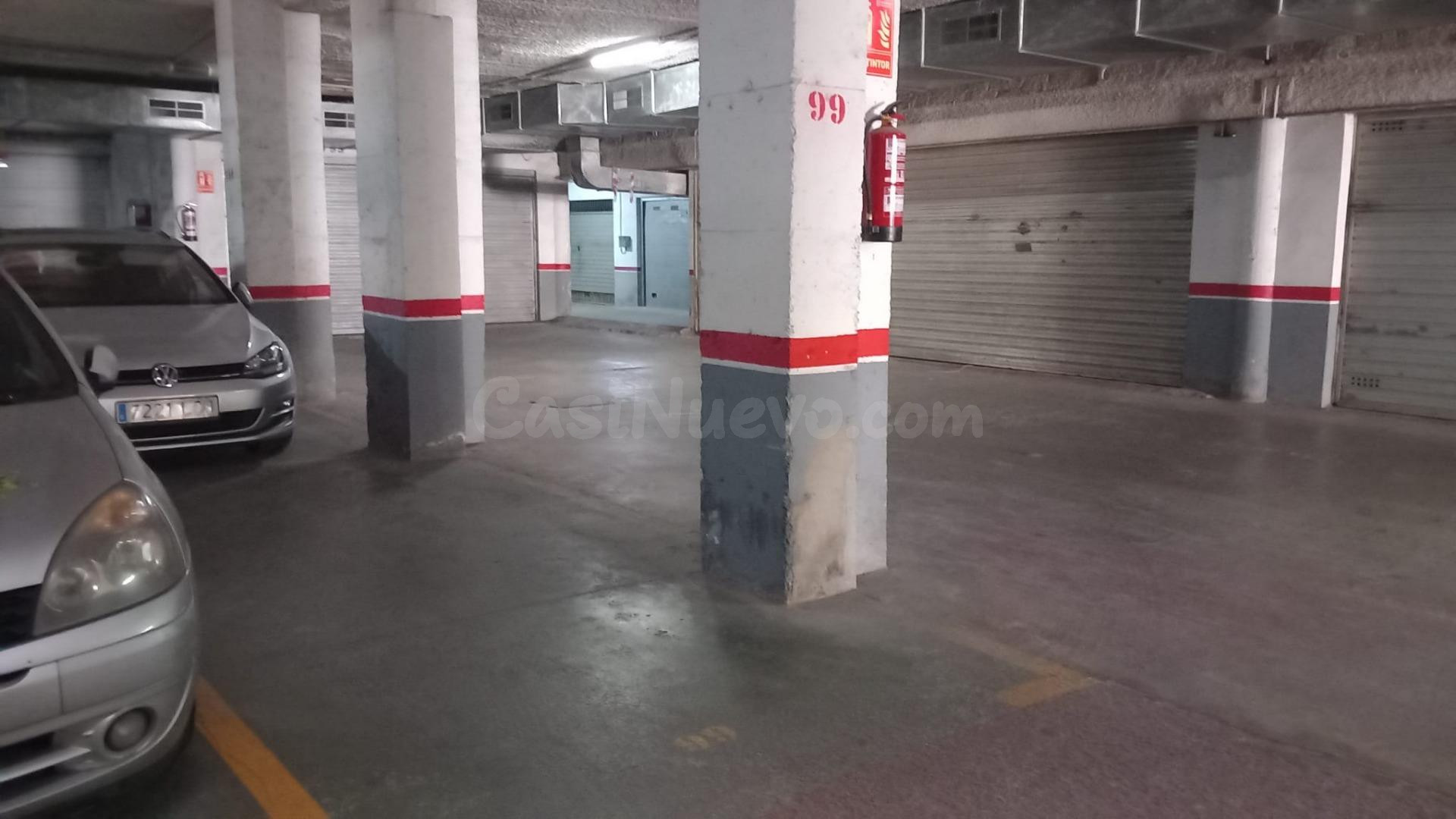 PLAZA DE PARQUING EN VENTA EN RAMBLA DE LA PAU 95 - foto 3