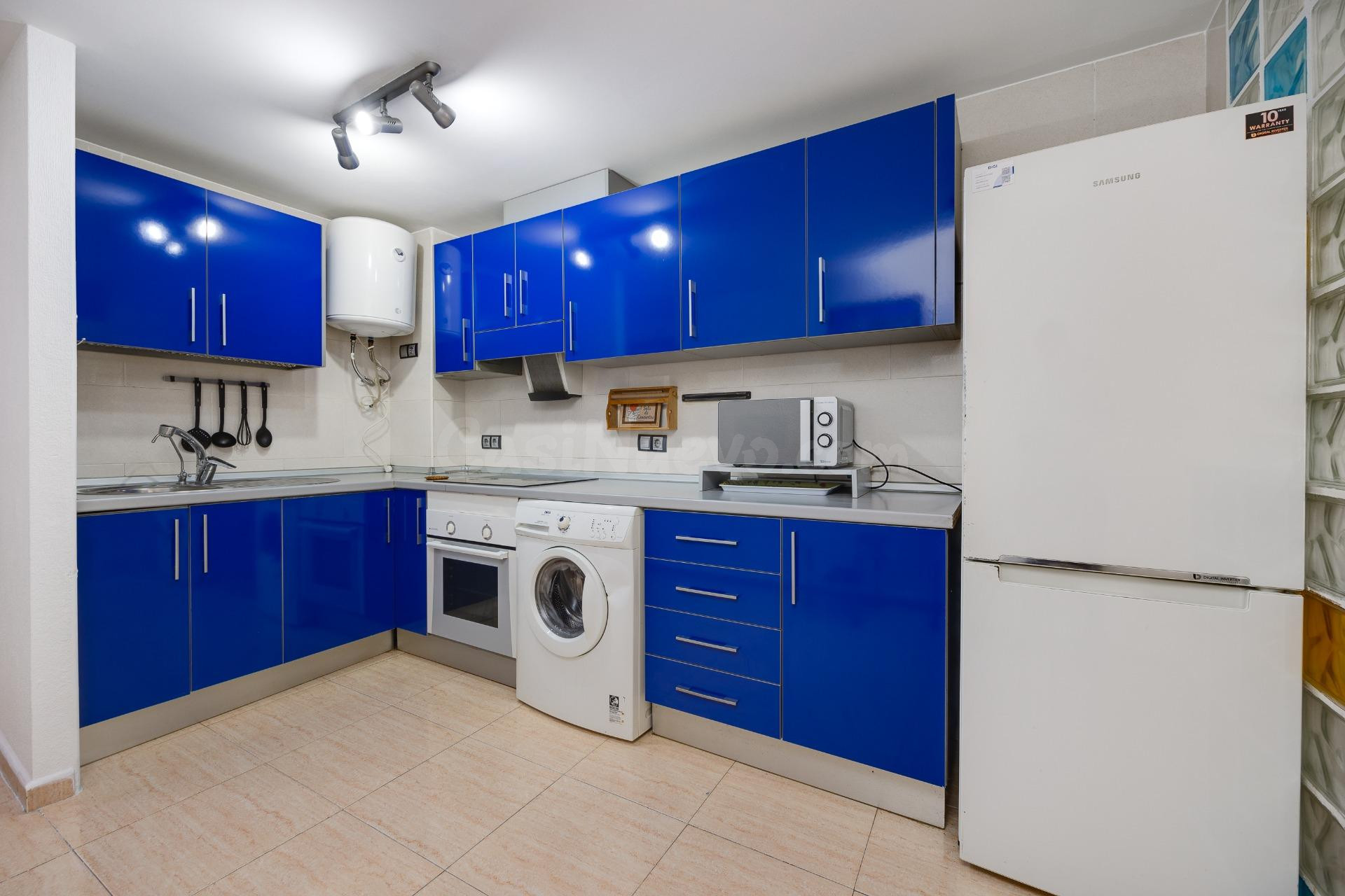 APARTAMENTO CENTRICO Y CERCA DEL MAR - foto 5