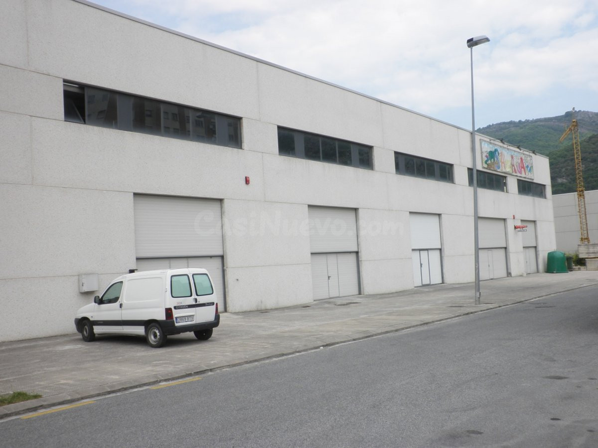Se alquila nave industrial en Polígono Akaborro en Irurtzun - foto 4