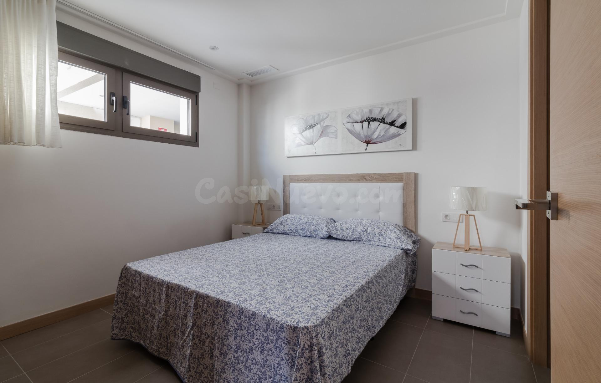 EXCLUSIVO APARTAMENTO EN ARENALES DEL SOL A SOLO 200 METROS  - foto 5