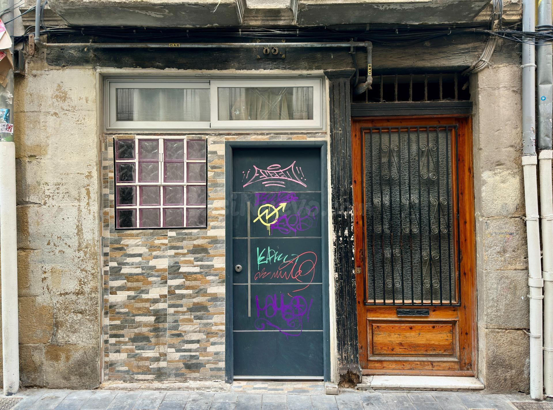PISO EN VENTA EN CASCO VIEJO