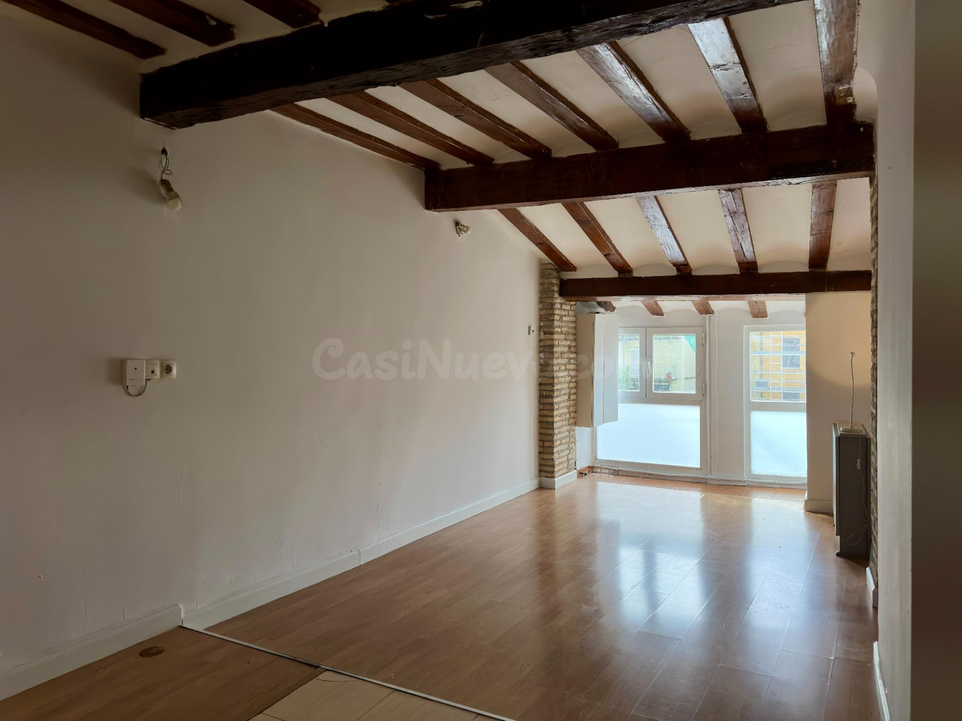 PISO EN VENTA EN CASCO VIEJO - foto 4