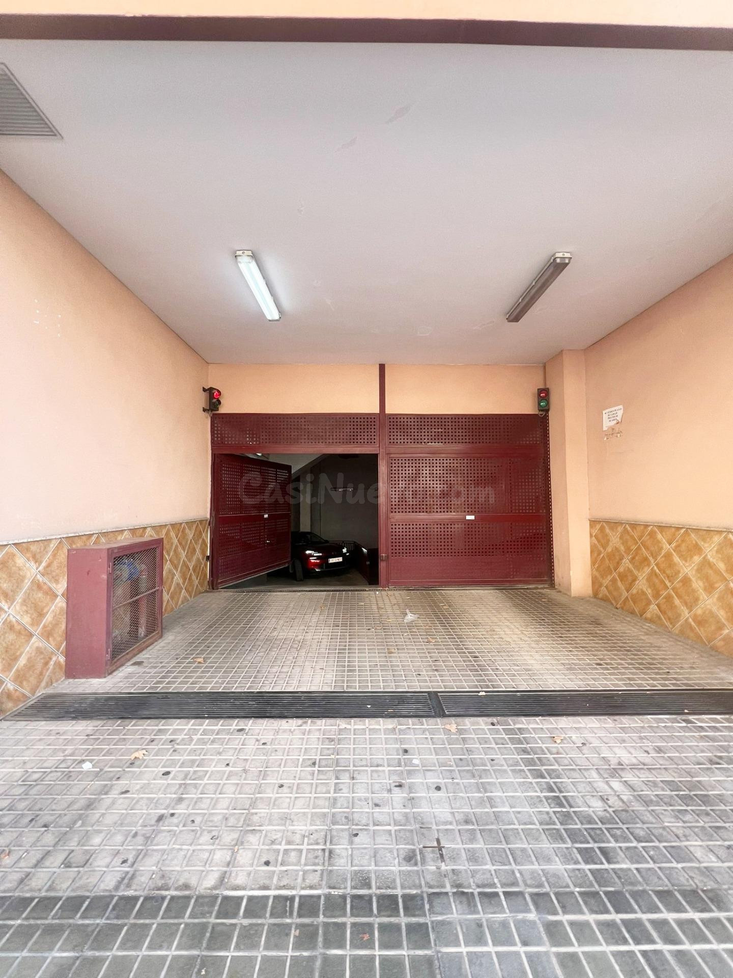 Plaza de garaje en venta – Zona Corte Inglés, Elche