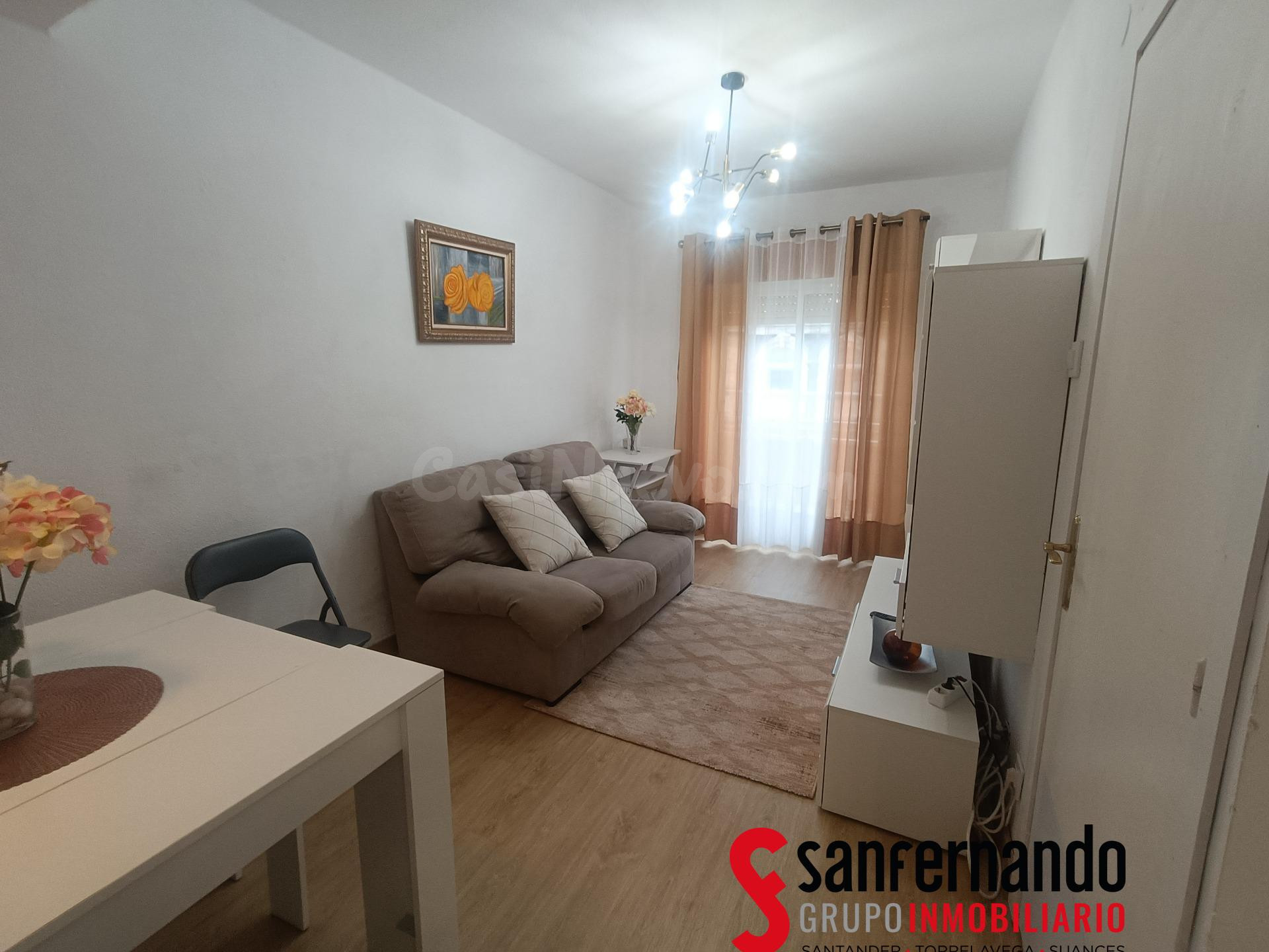 Se alquila piso de TEMPORADA de dos habitaciones en la calle - foto 2