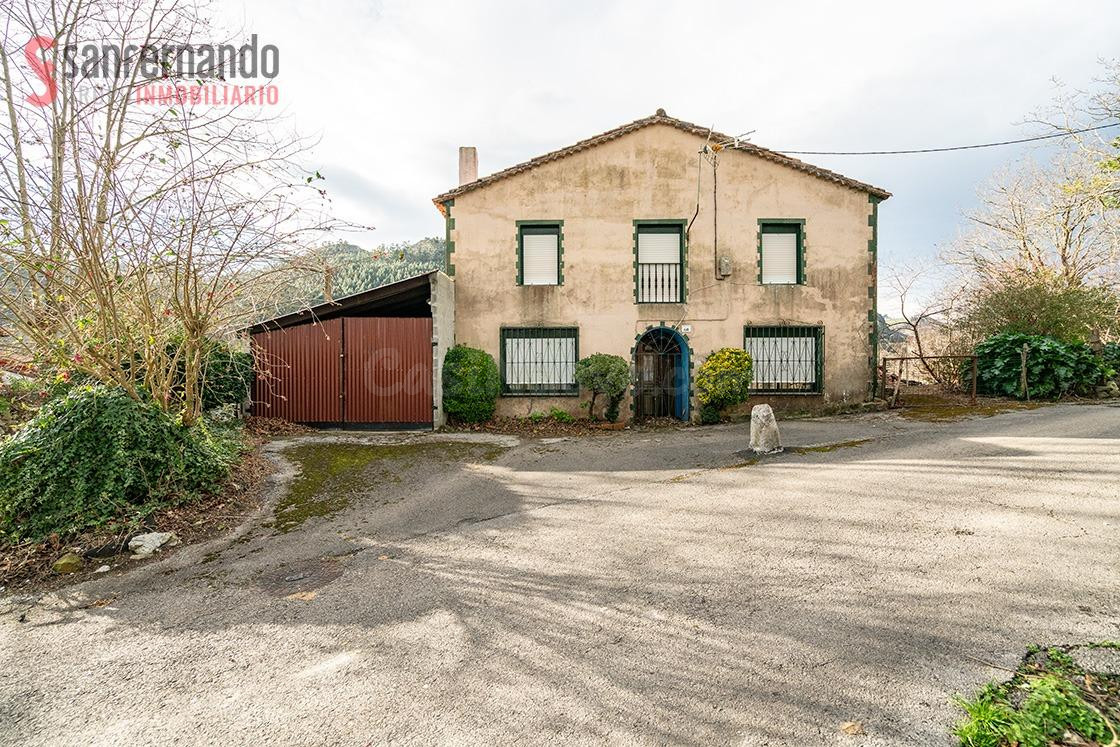 Casa independiente en La Lombana, entorno espectacular