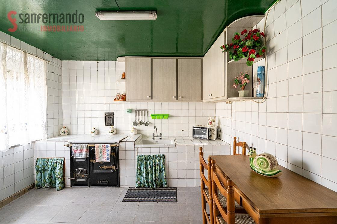 Casa independiente en La Lombana, entorno espectacular - foto 3
